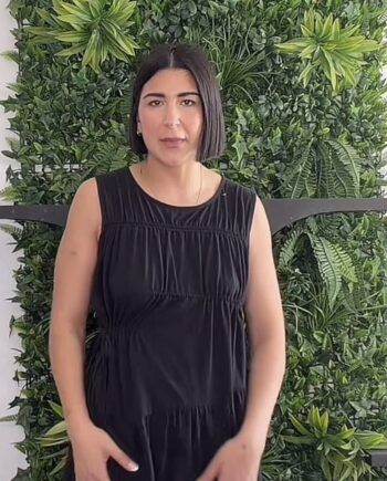 Pantalones rectos negros estampado serpiente terciopelo